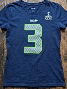 Seattle Seahawks shirt women’s size XS